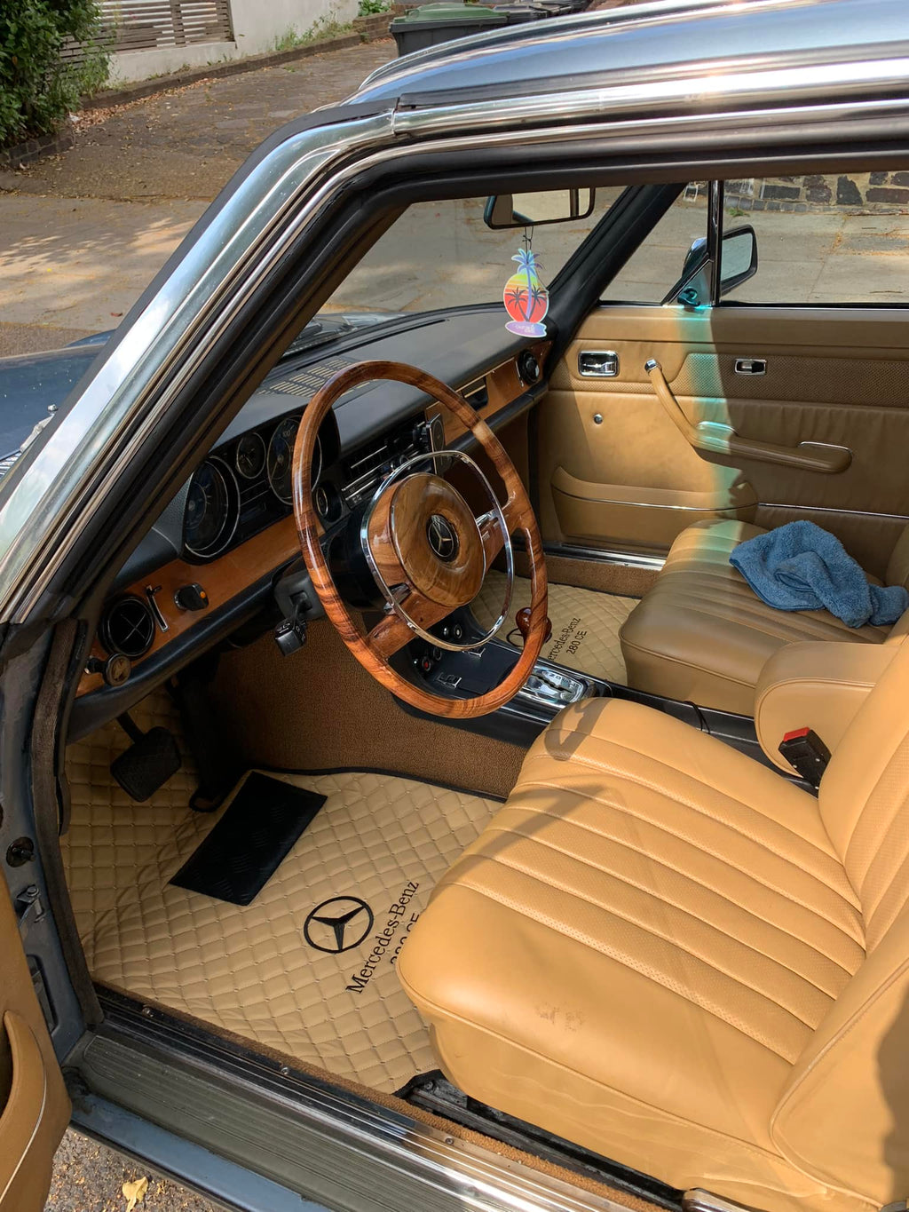 Mercedes Luxury Custom Car Mats – Tailored Fit, Quilted Faux Leather & Custom Logo Embroidery